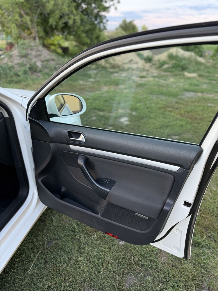 Volkswagen Golf 6 Фольксваген Гольф