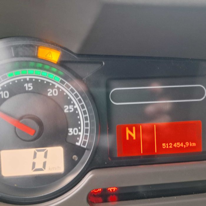 Vende-se Renault Midlum 180 c/ plataforma