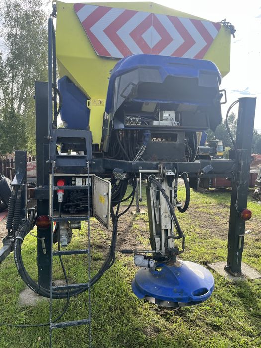 Piaskarko-solarka SCHMIDT STRATOS NIDO piaskarka zimowe utrzymanie