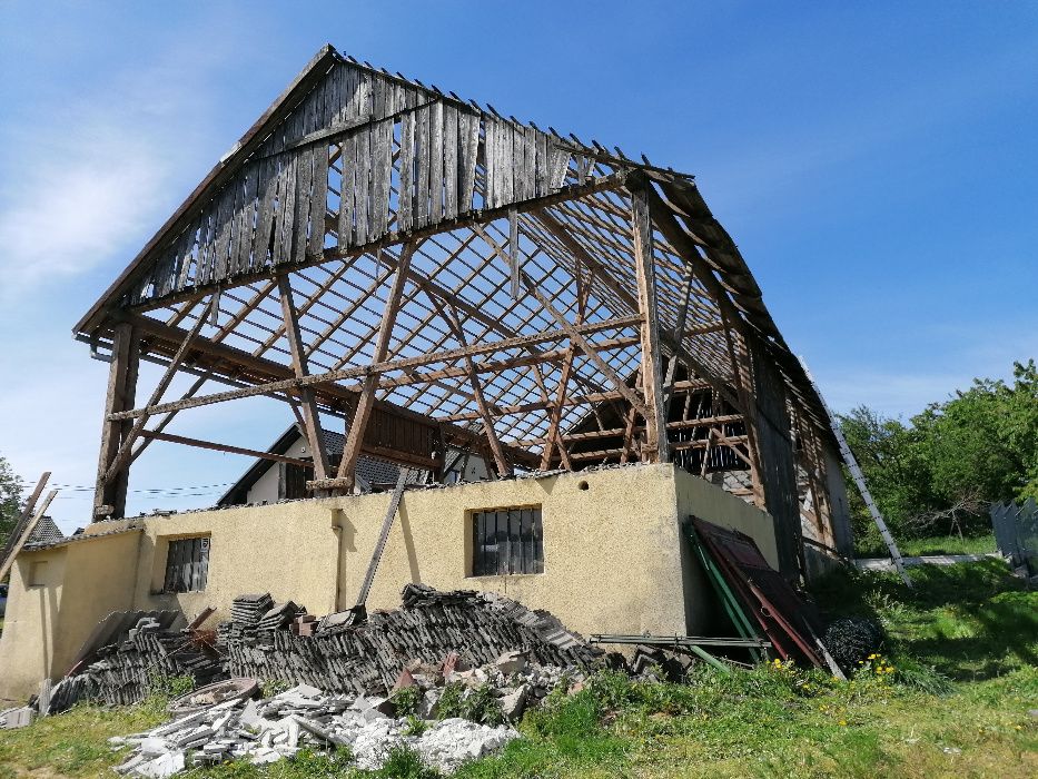 Rozbiórka stodoły, budynków drewnianych skup starego drewna stodoła