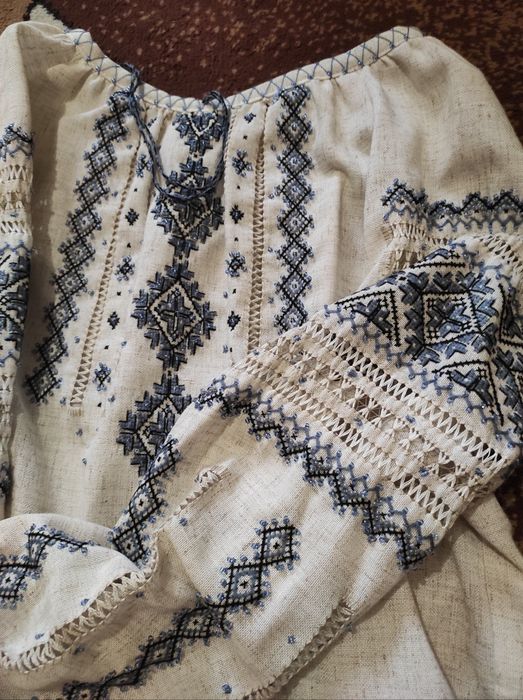 Вышиванка, украинский костюм, гердан, винок и аксессуары, платок,