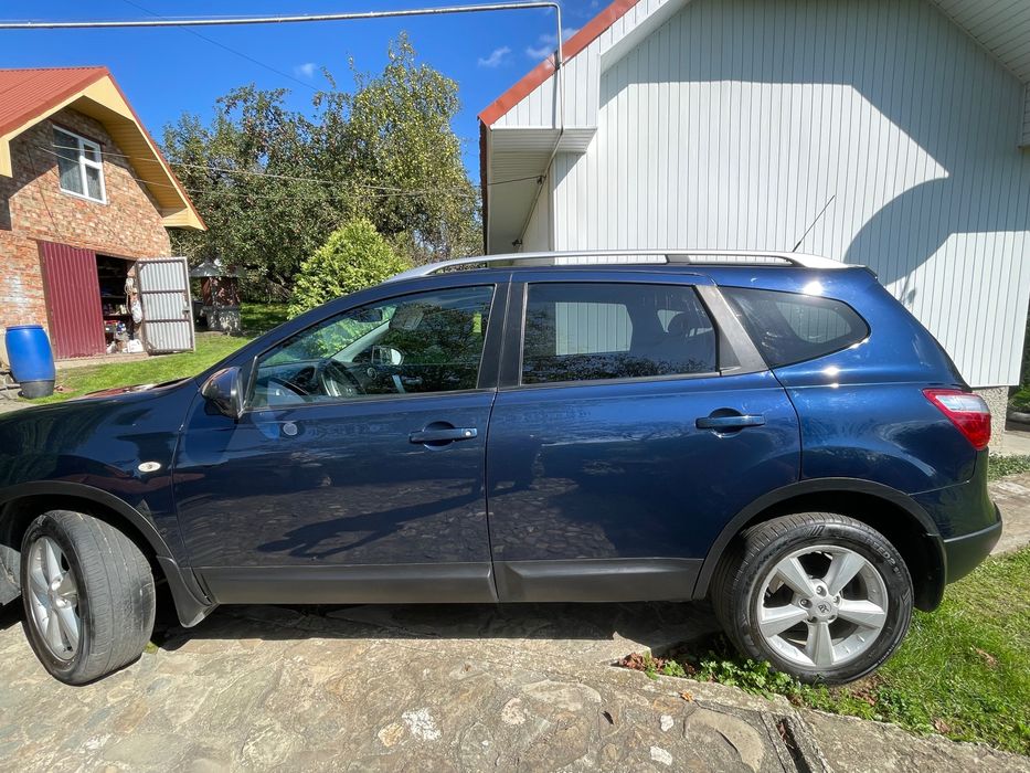 Nissan Qashqai+2