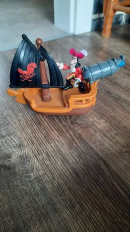 Statek Jake i piraci z Nibylandii