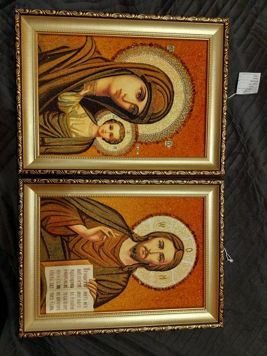 Бурштинові ікони