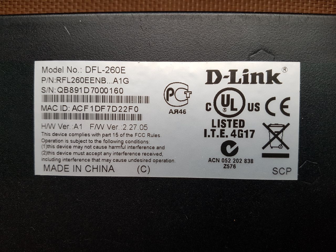 D-link DFL-260E Firewall