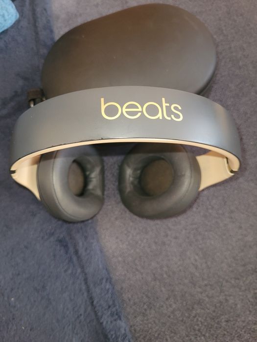 Apple Beats 3 jak na foto