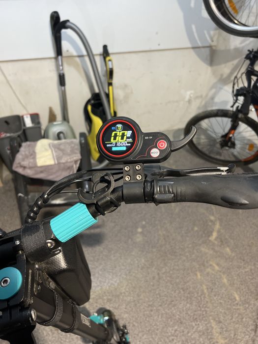 Hulajnoga elektryczna Vsett 9