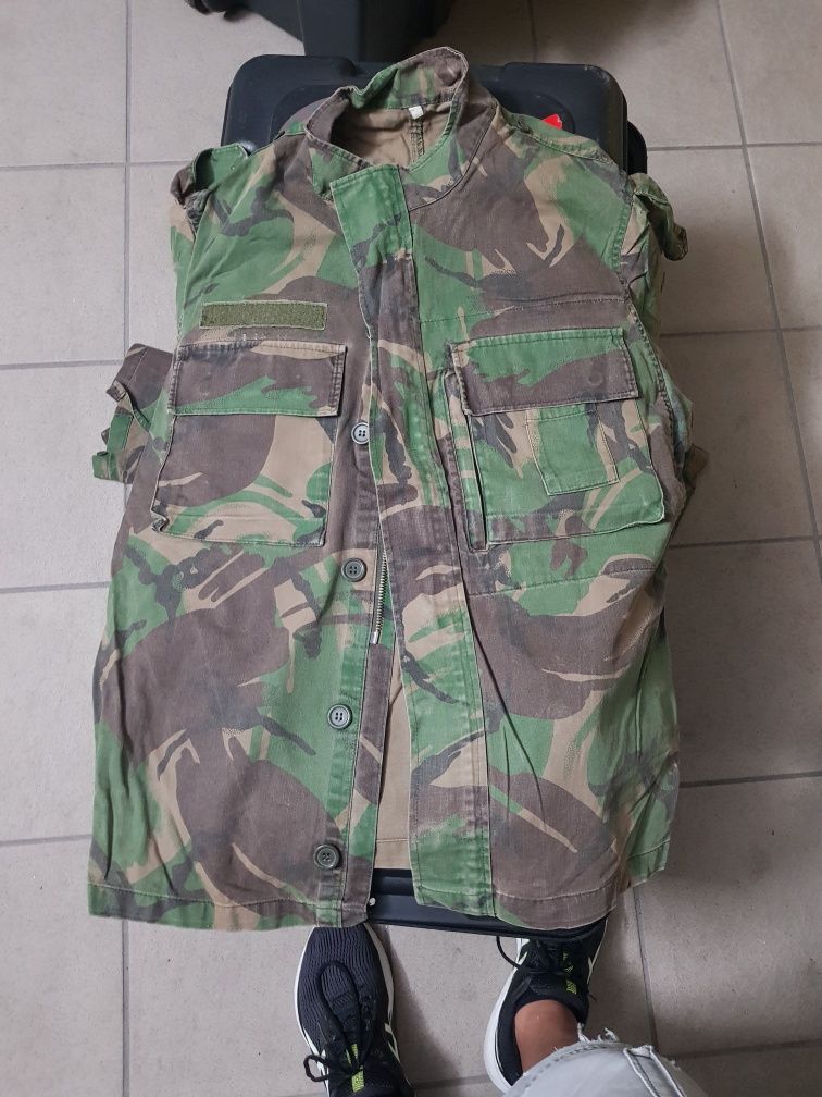 Vários  Camuflados M/L