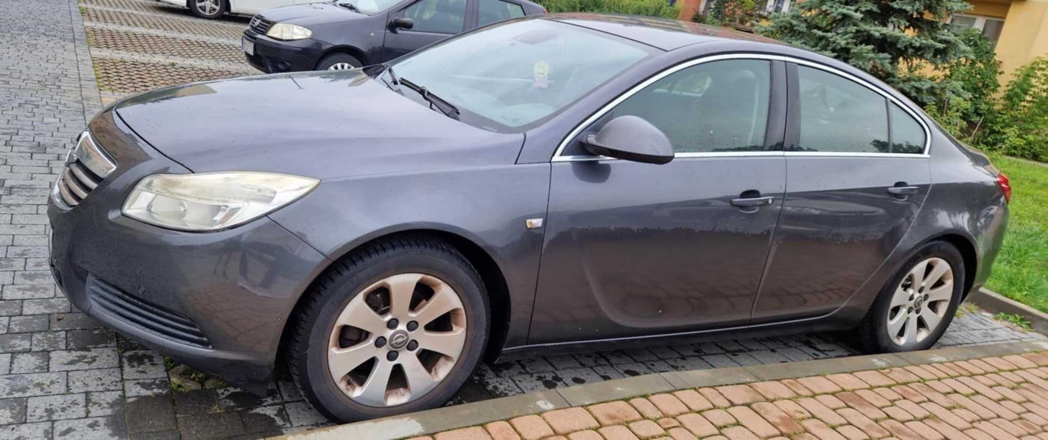 Opel Insignia 2.0, klimatyzacja, alufelgi