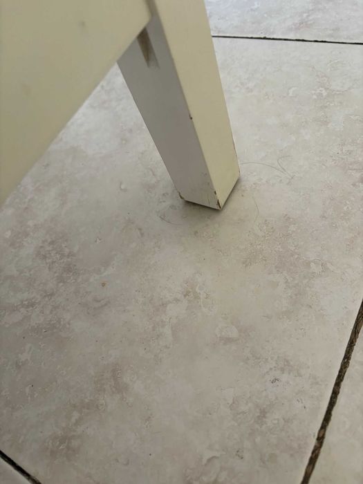 Ilha de cozinha com banquetas