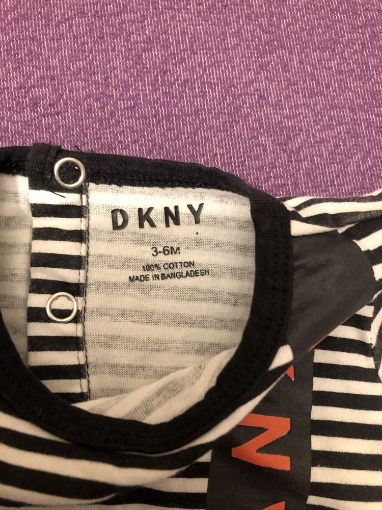 bawełniany rampers DKNY rozm. 62/68