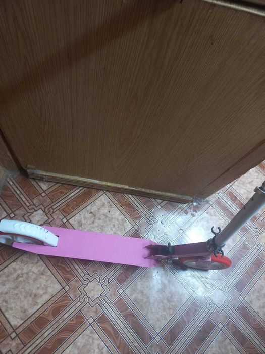 Самокат для девочки