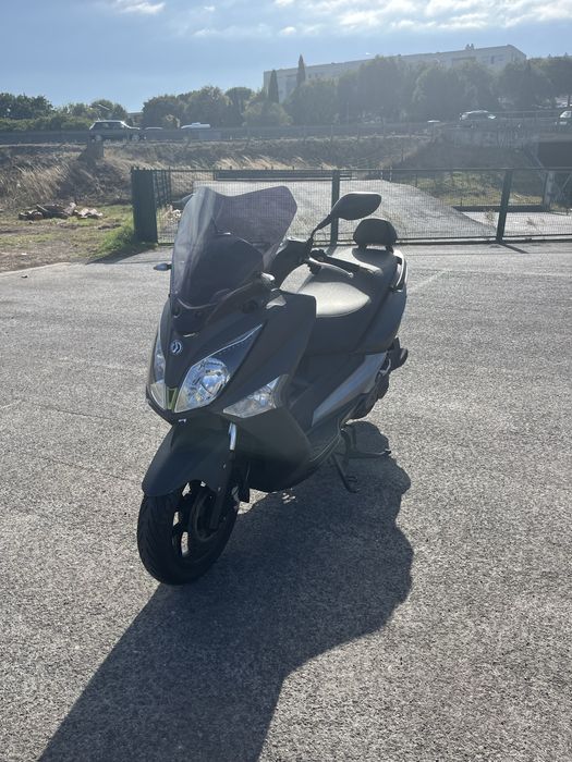 Sym GTS 125 (ler descrição)