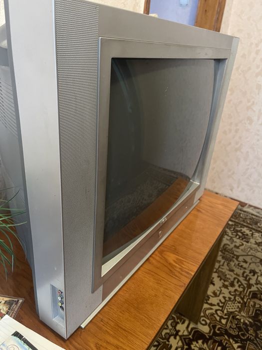 Продам телевізор