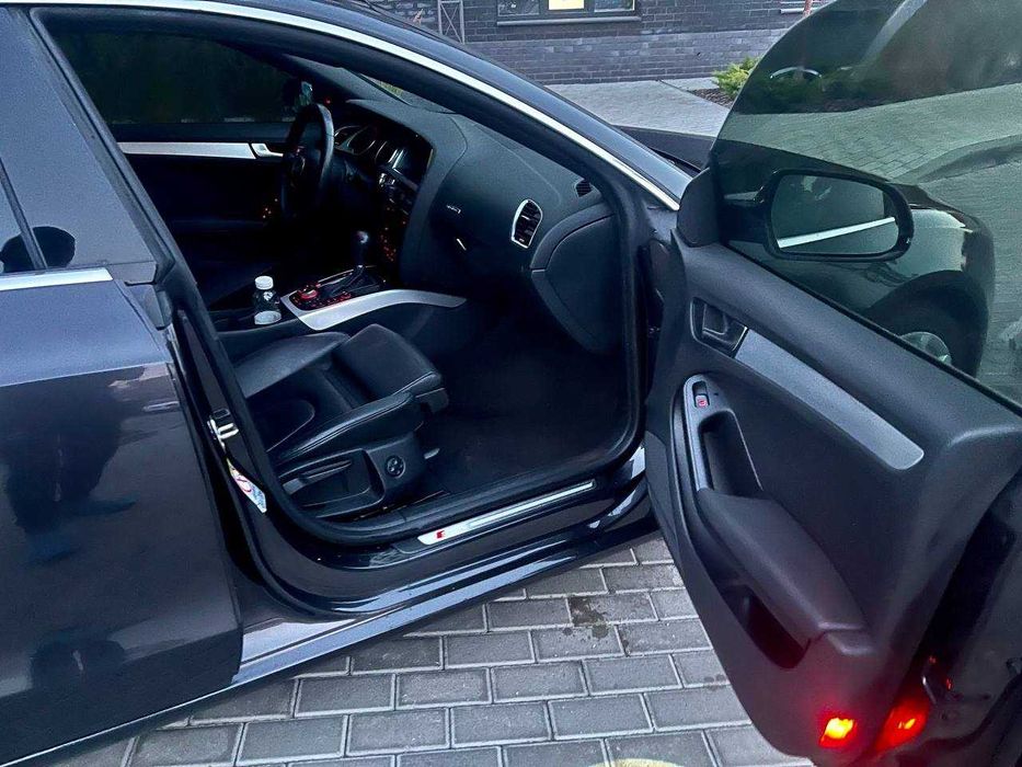 Продам Audi A5 2011