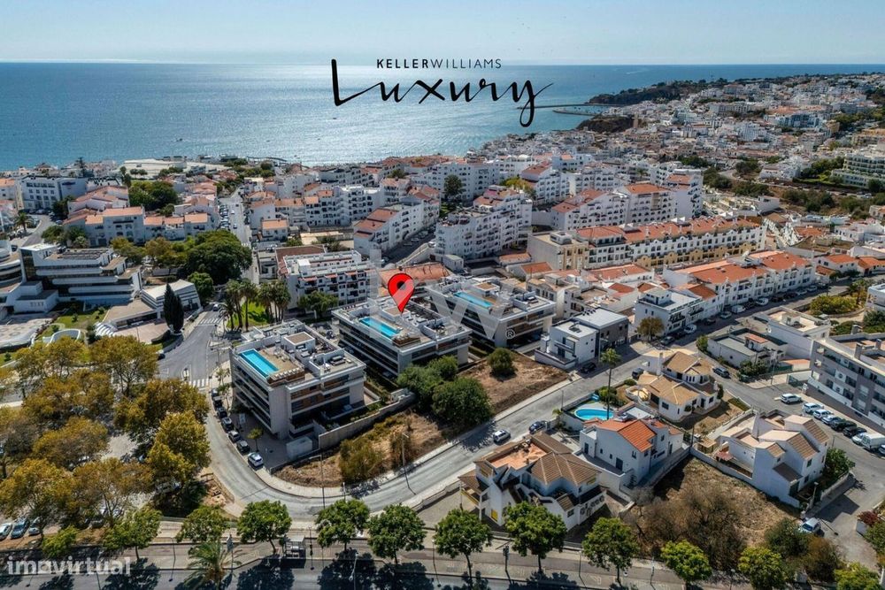 Penthouse T3 Duplex com Jacuzzi - Centro de Albufeira