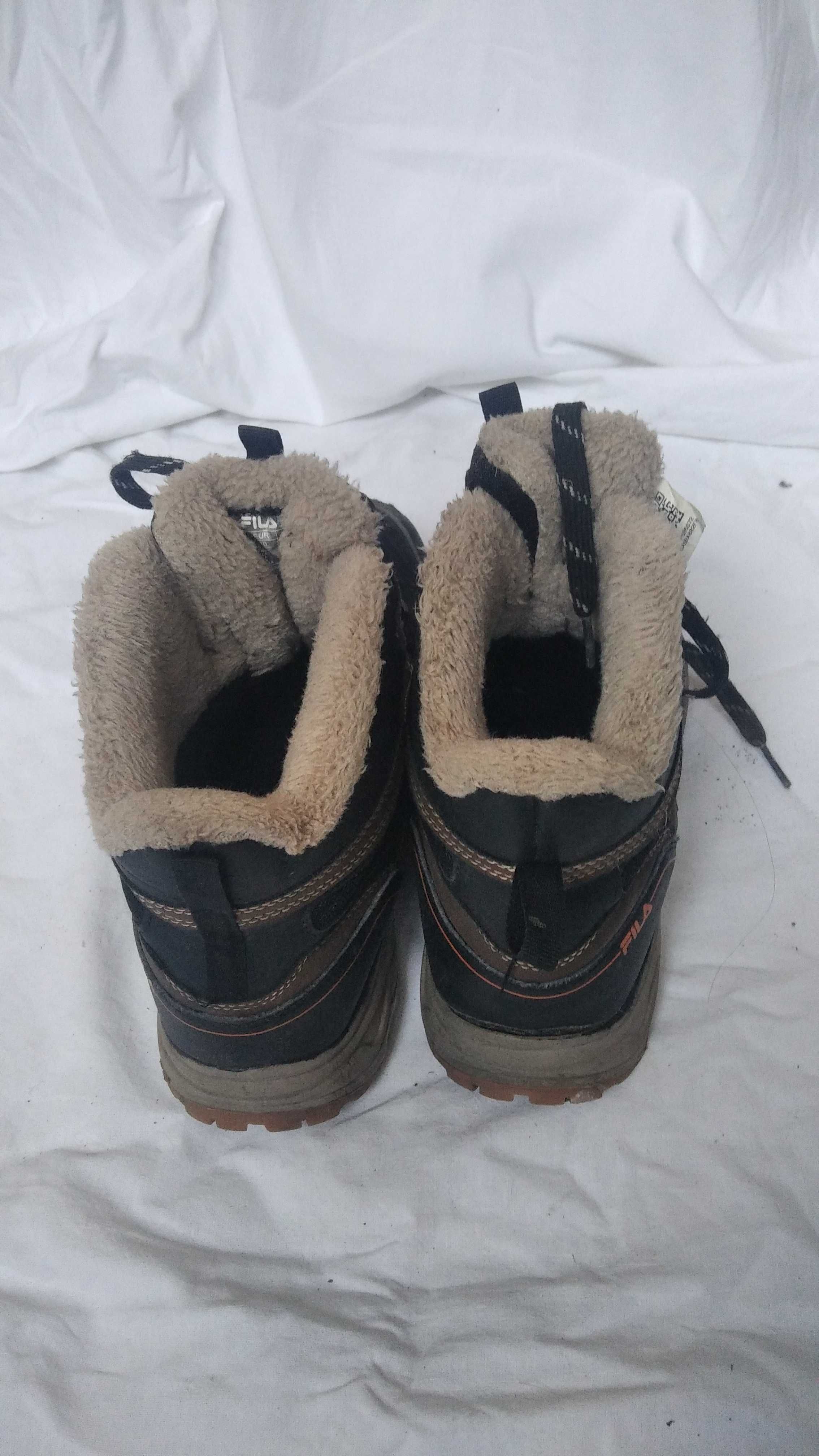 Buty męskie / chłopięce Fila ocieplane z futerkiem 40