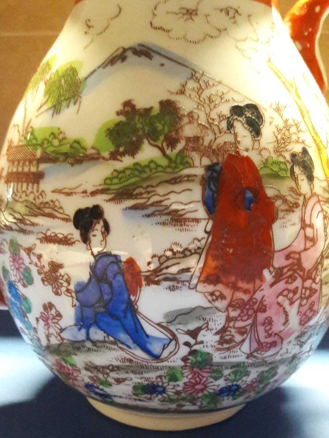 Maravilhoso Serviço de Café em porcelana chinesa pintado à mão