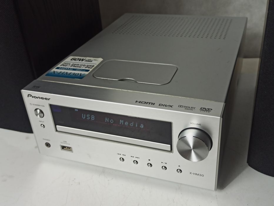 Pioneer X-HM30 Odtwarzacz DVD USB HDMi  ze wzmacniaczem + FM + Kolumny
