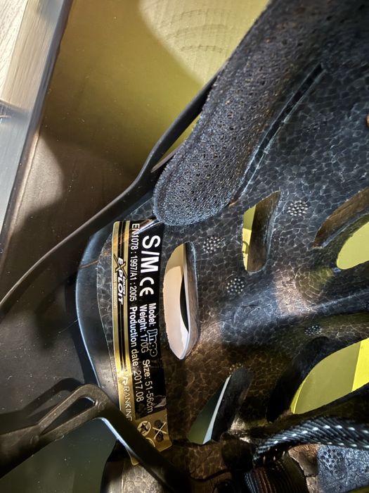 Capacete Assos tamanho S