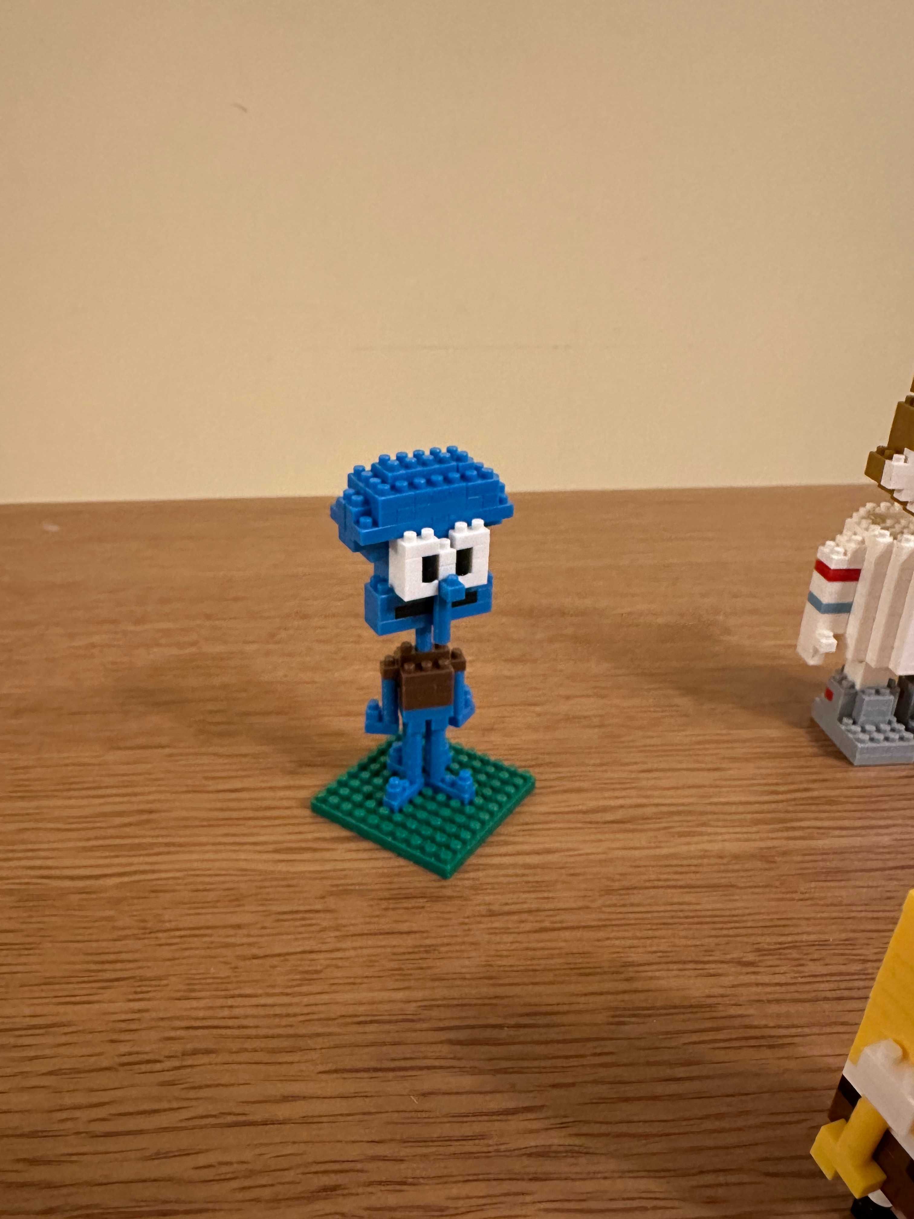 Mini klocki: SpongeBob Kanciastoporty. Figurki z serialu animowanego