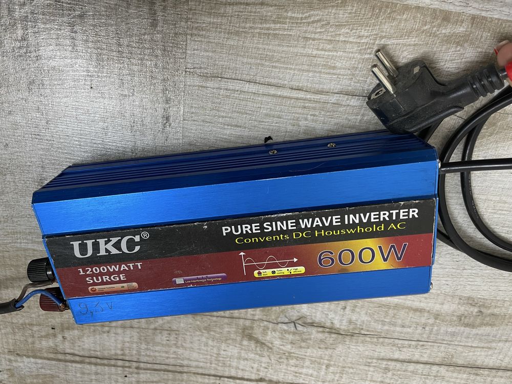 Сінусний Інвертор напруги 1200watt з автоматикою