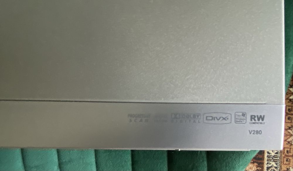 lg odtwarzacz dvd combo z vhs v280