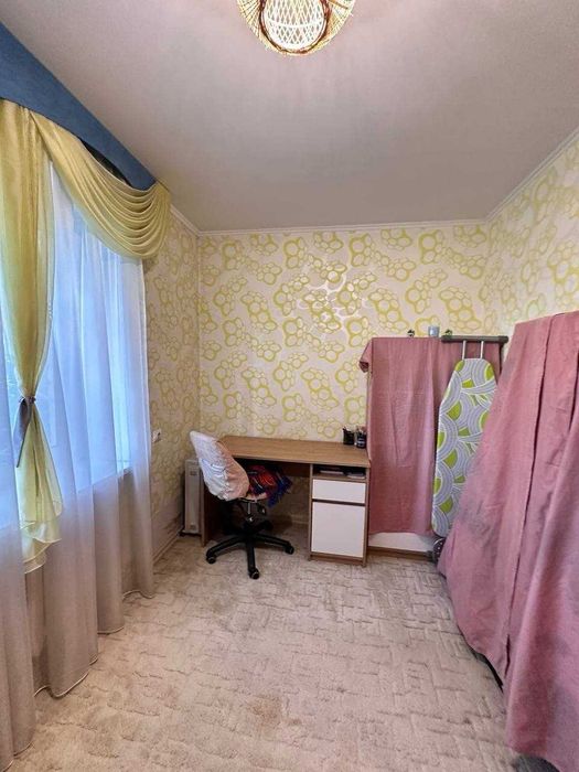 Продам 3к квартиру Солнечный Молодогвардейская Левый берег
