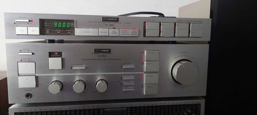 Amplificador e Rádio Pioneer