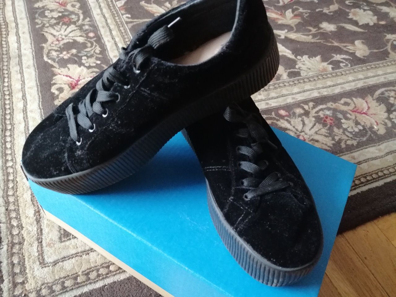 Tenisówki Pull&bear roz. 41 platforma