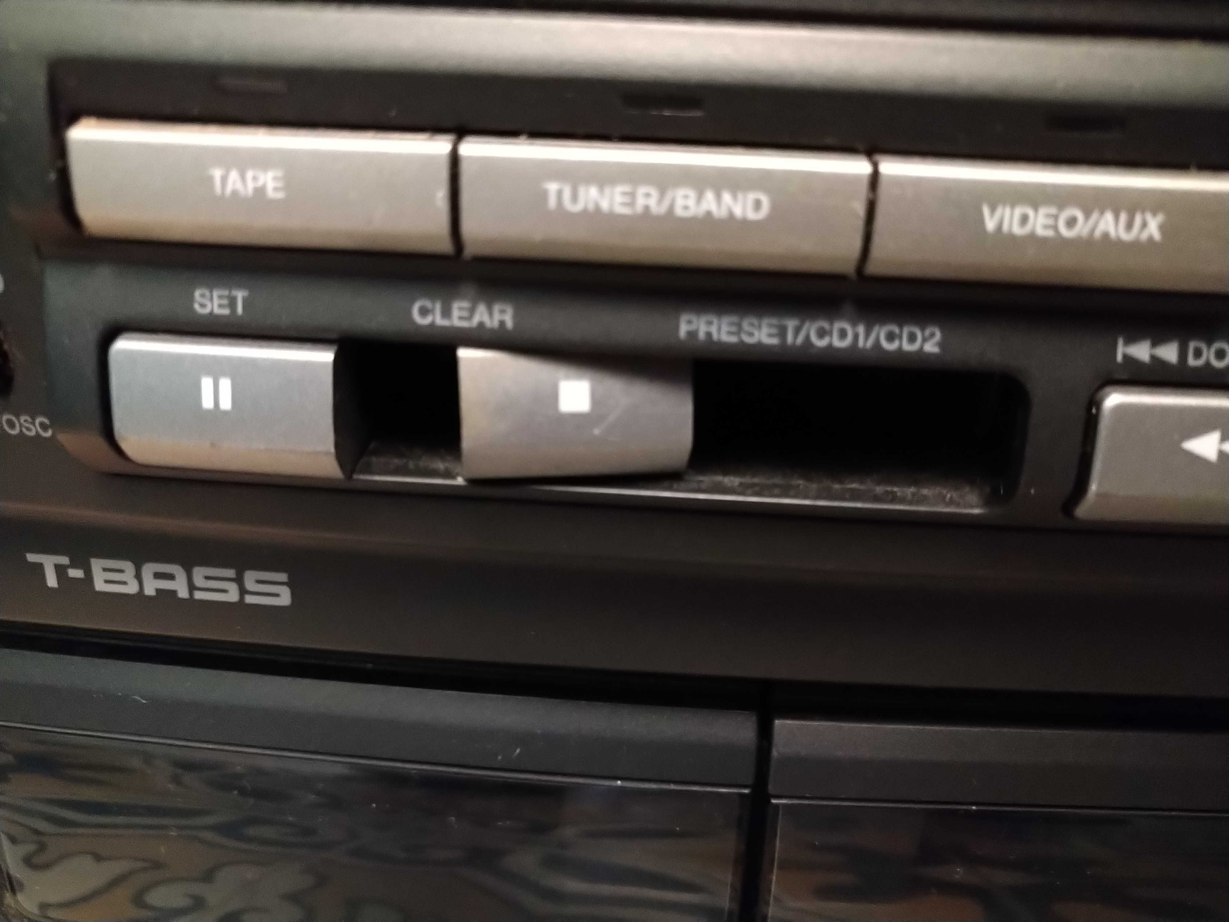 Продам, обменяю музыкальный центр AIWA NSX-E5M. Подарок Аукс, блютуз.