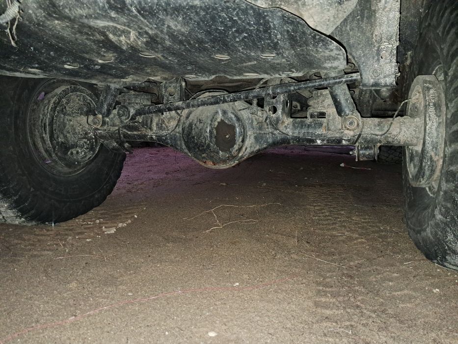 Vendo eixos patrol 260
Com bloqueio a fr