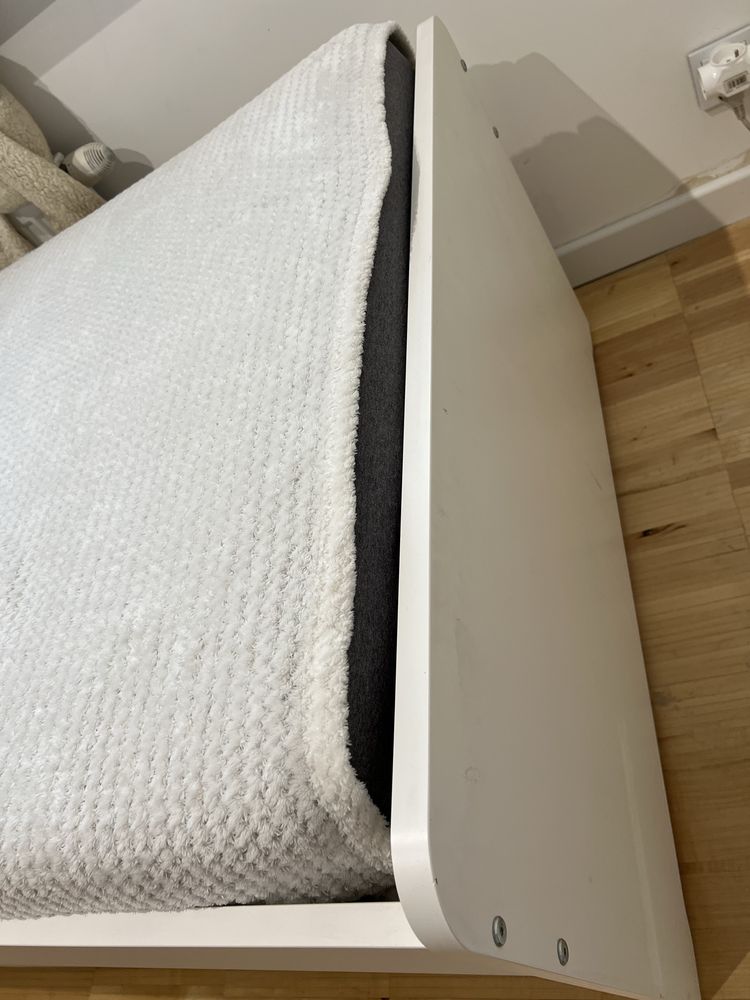 Łóżko ikea slakt