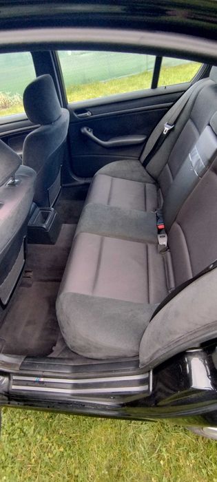BMW Seria 3 E46 330i