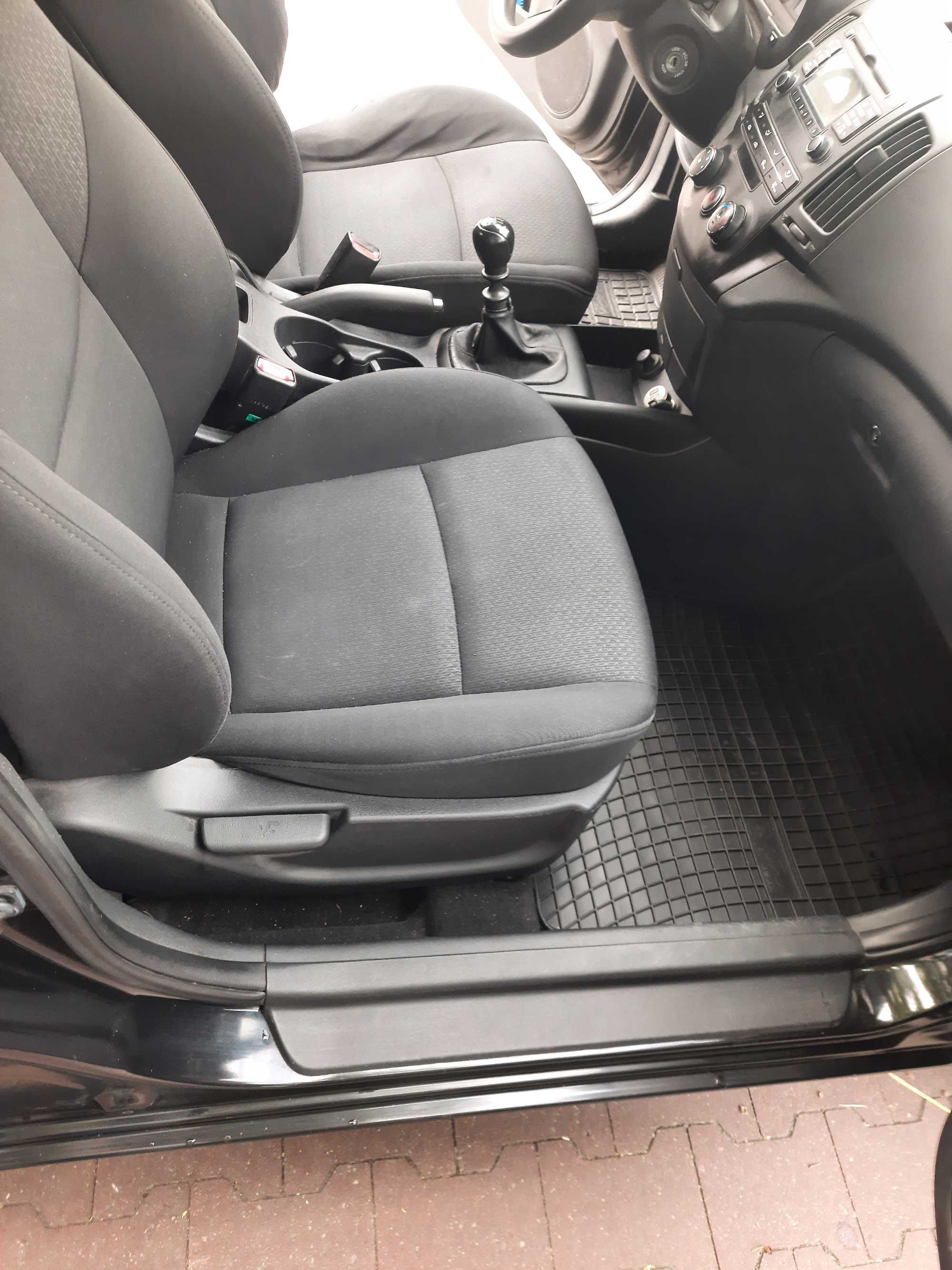 HYUNDAI I30 2008