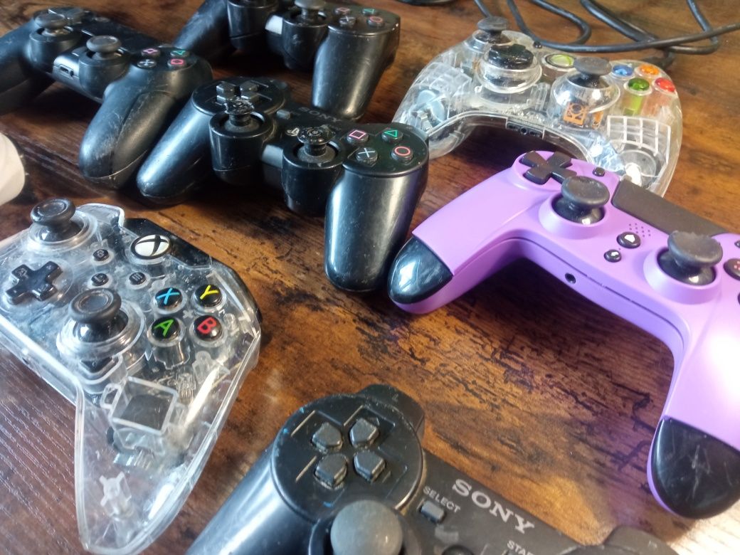 Kontrolery uszkodzone
