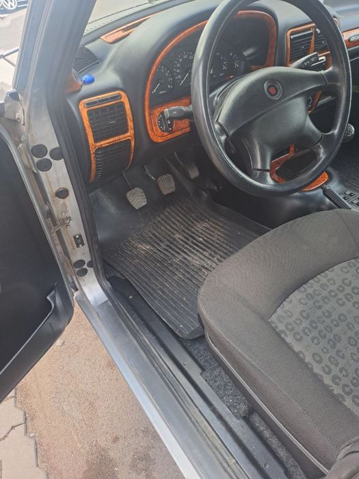 Продам волгу 31105 инжектор