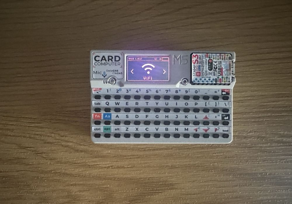 Продаю M5 Cardputer в ідеальному стані