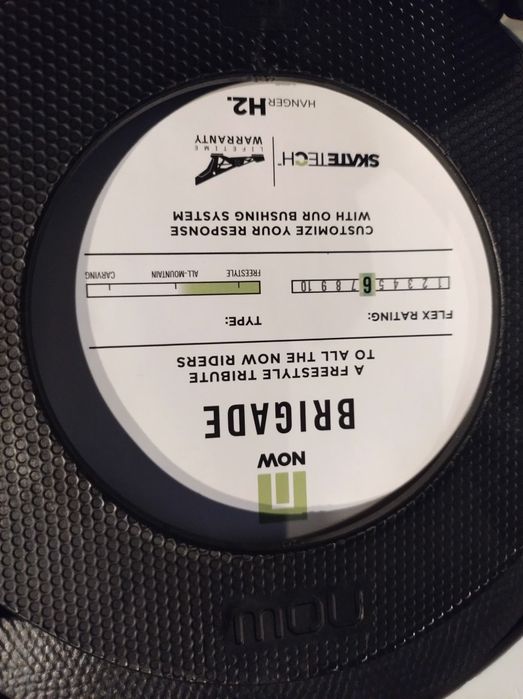 Okazja$ Nowe Wiązania Snowboardowe NOW Brigade L Freestyle Tribute!