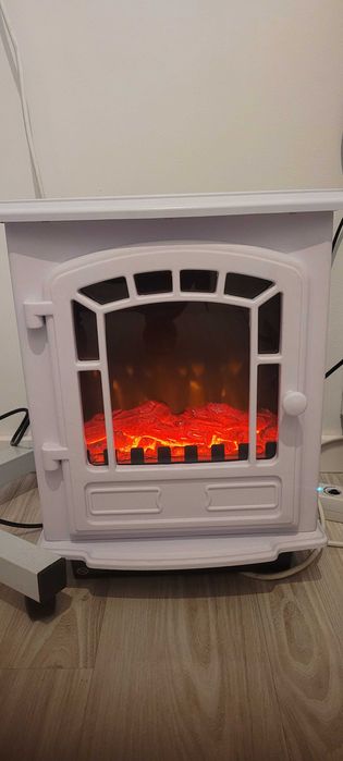 Grzejnik kominek elektryczny