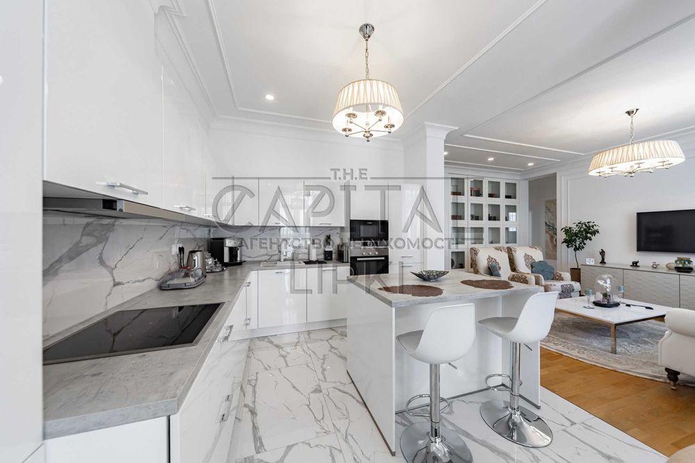 Стильна 3 кімтна з 2 спальнями + паркіпг в ціні Новопечерські Липки