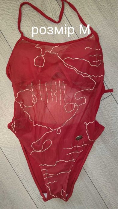 Купальники жіночі