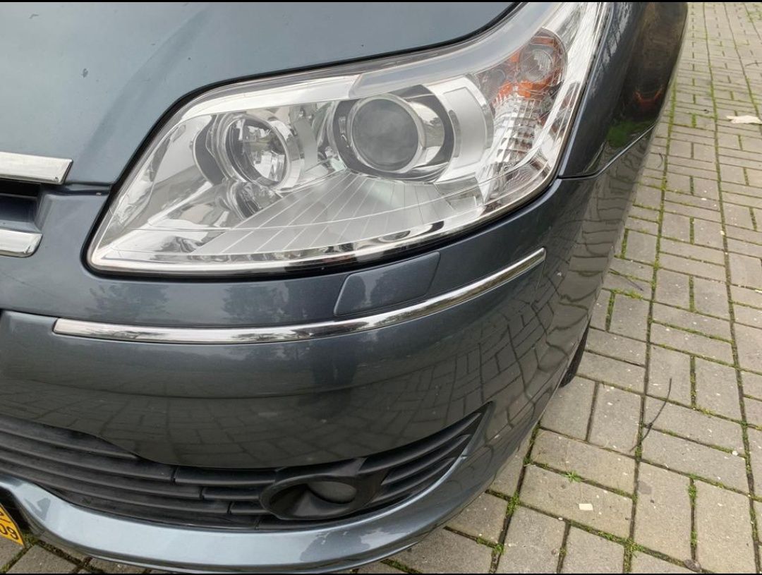 Citroën C4 1.6HD exclusive