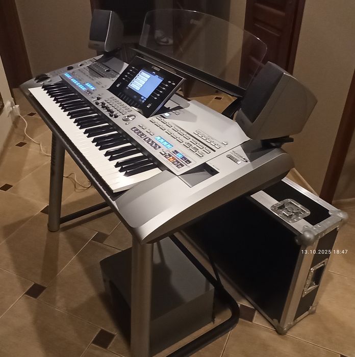 YAMAHA Tyros5 61 klaw - perfekcyjny