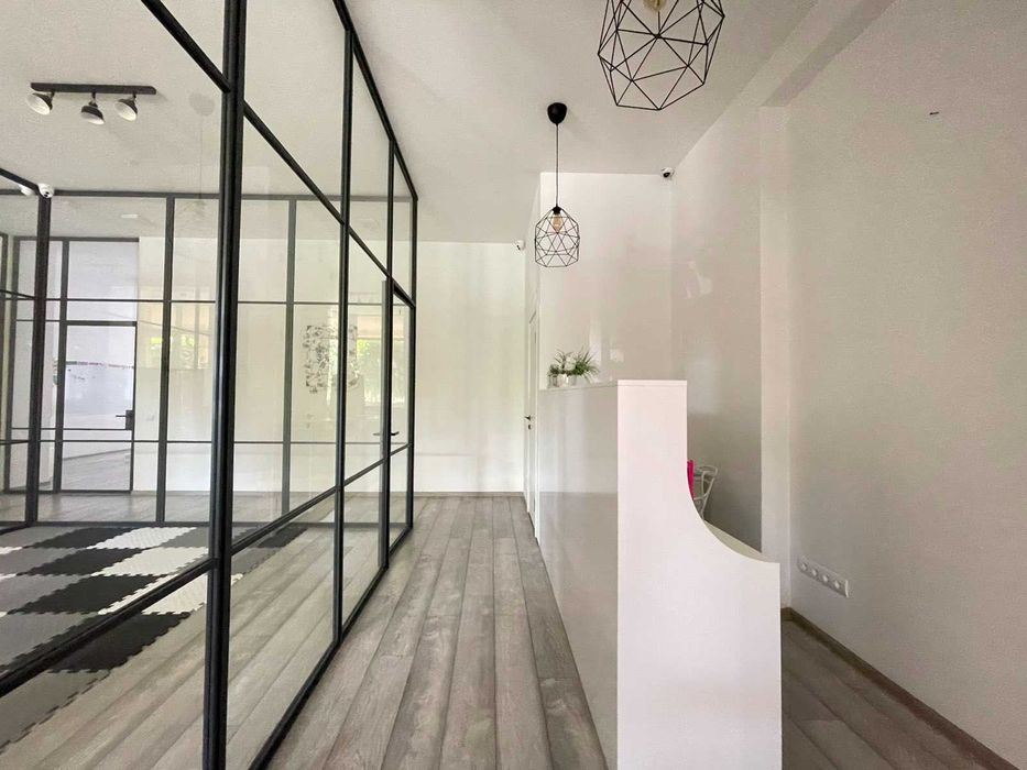 Комерційне приміщення 93 кв.м., ЖК "Софія Сіті", вул. Боголюбова, 42