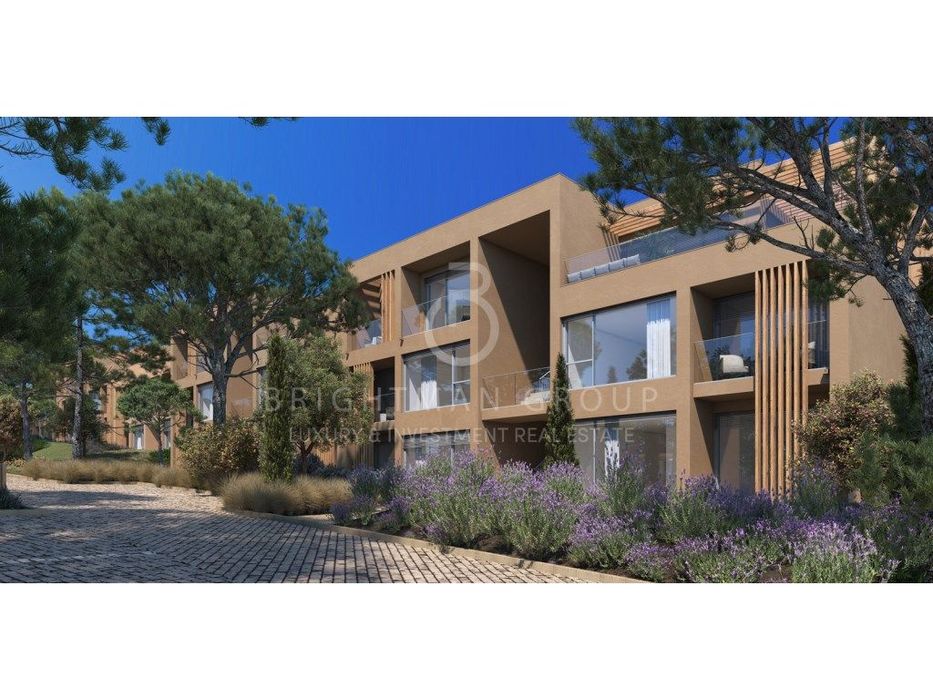 Apartamento T2 com terraço no Verdelago, Algarve