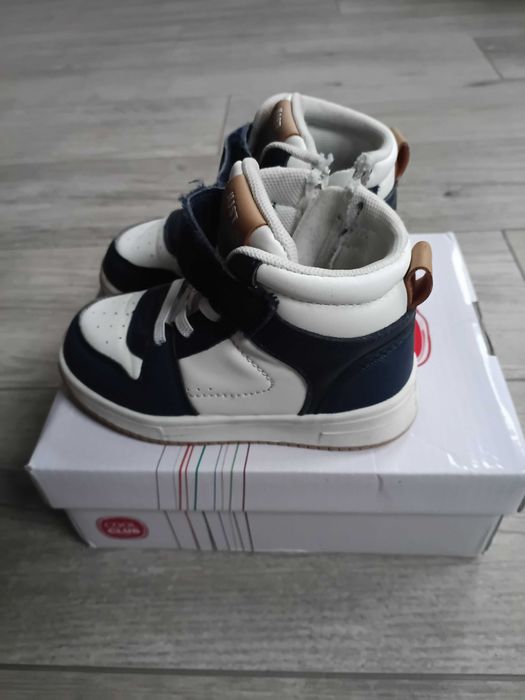 Buty chłopięce rozmiar 23