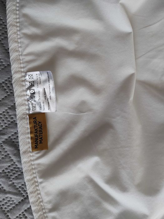 Łóżeczko stokke sleepi mini v3 z baldachimem, prześcieradłami i więcej