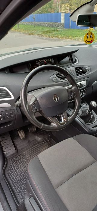 Рено Гранд Сценік