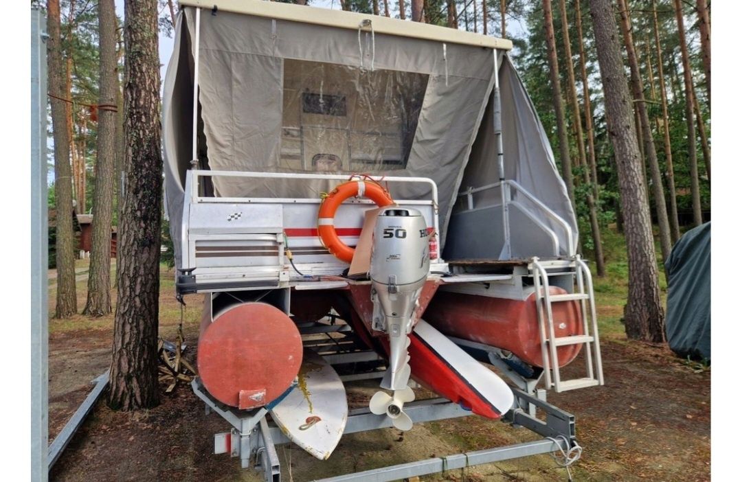 katamaran SUN TRACKER silnik HONDA 50 KM